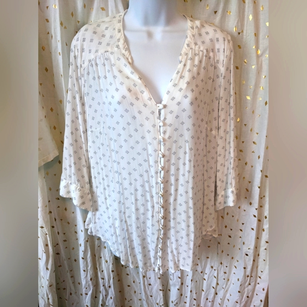 Torrid Tunic Style Flowy Blouse